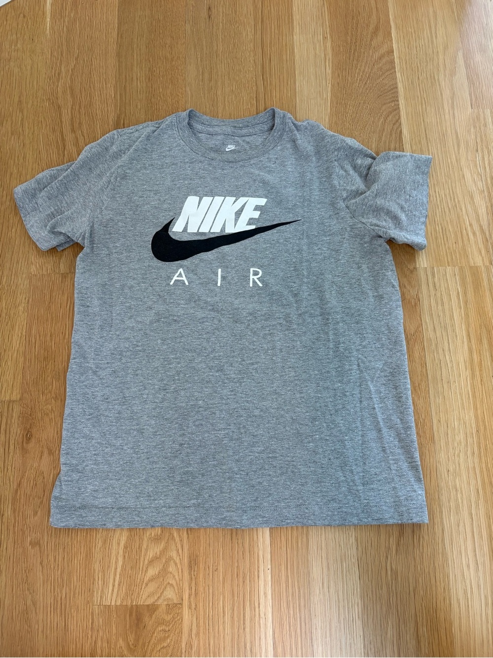 Nike Air Boys Grey Logo T-Shirt - Size M